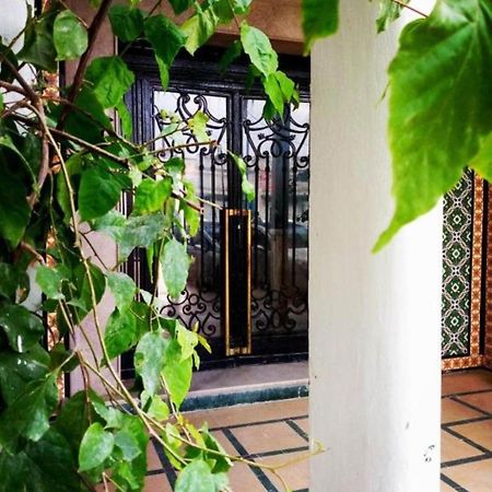 Hotel Ayachi Туніс Екстер'єр фото